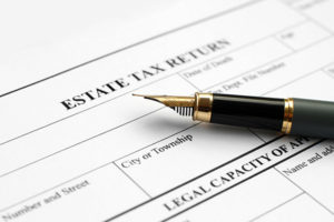 File 1040 Form 706 for estate tax return